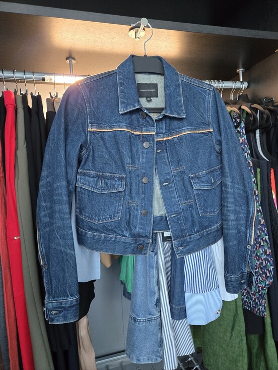 Banana Republic Jackets & Blazers - Banana Republic Dark Blue Denim Trucker Jacket